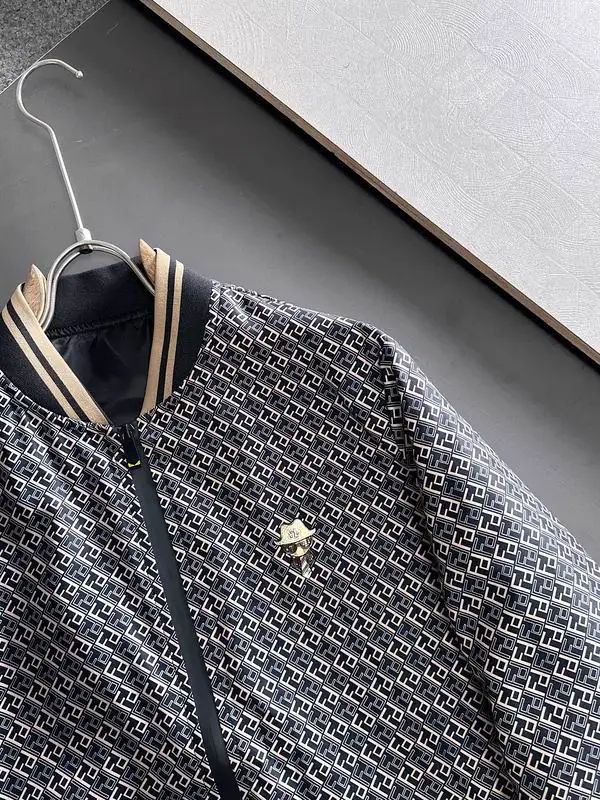 Fendi M-3XL 25wr17 (9)